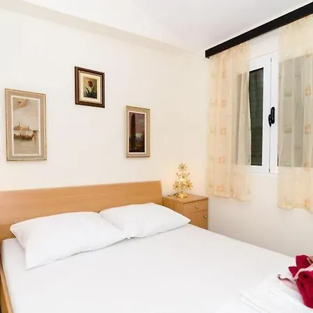 Apartment Paula - With Terrace And Sea View *